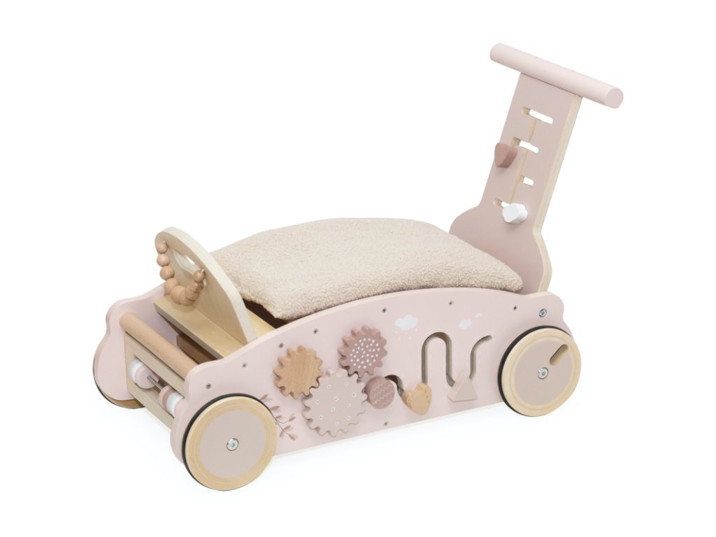 Detail koliesok a drevenej konštrukcie Label Label 3v1