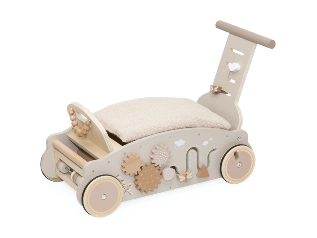 Detail koliesok a drevenej konštrukcie Label Label 3v1 Nougat