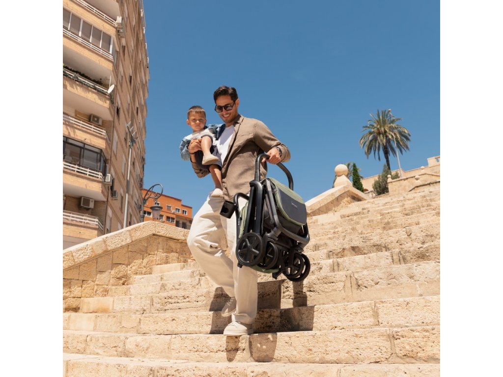 Ľahký cestovný kočík Kinderkraft Nubi 3 s funkciou automatického skladania