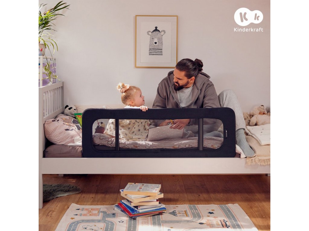 Čierna posteľná zábrana Kinderkraft Guard&Dream 120 cm na detskej posteli