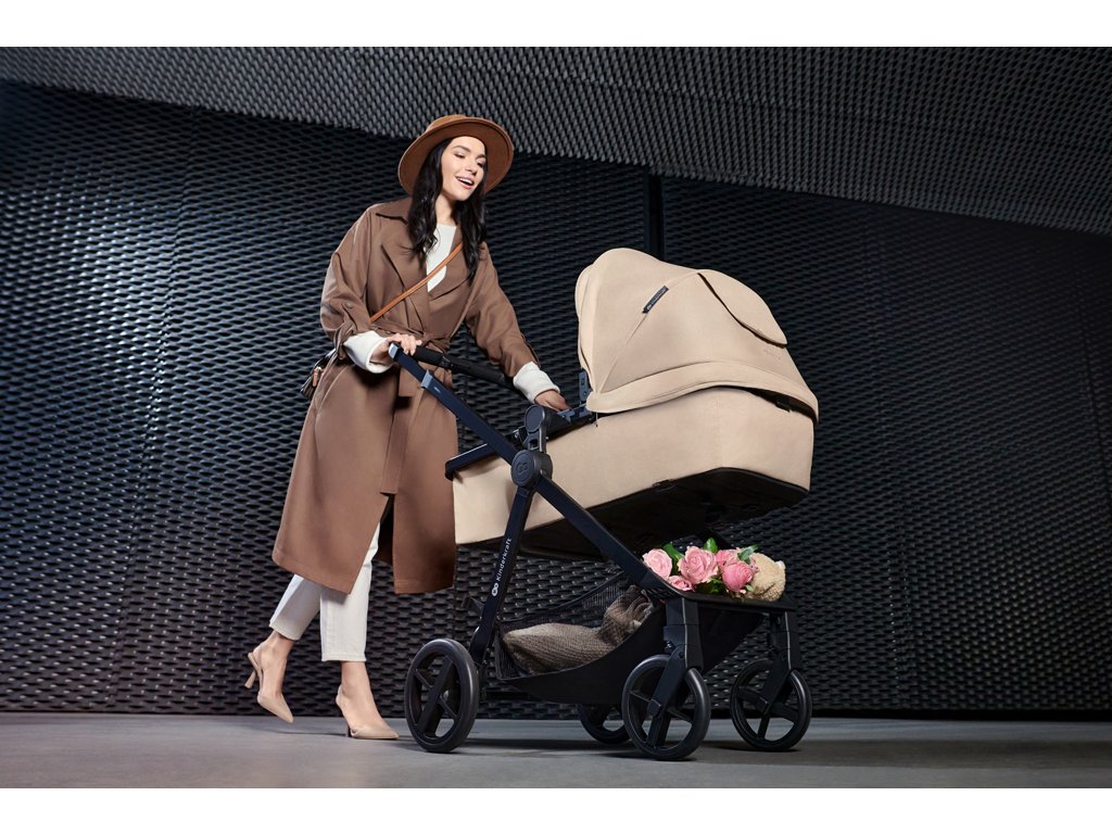 Kočík Kinderkraft Newly + vajíčko Mink PRO