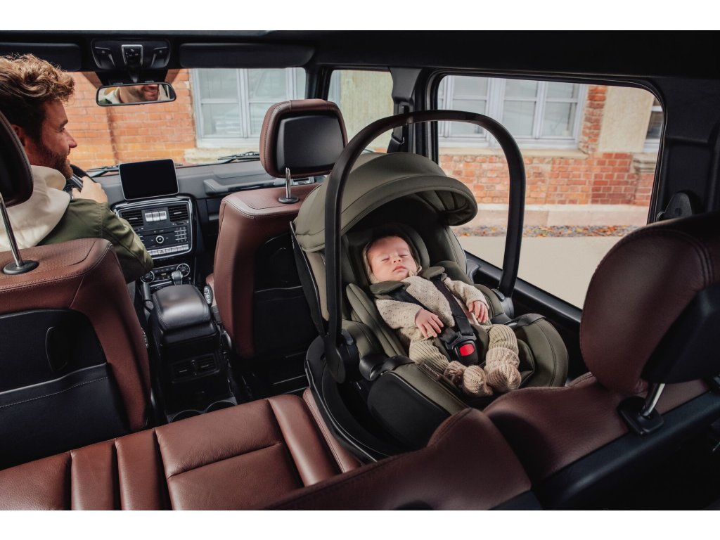 Autosedačka Britax-Römer Baby-Safe Pro Lux + Vario Base 5Z
