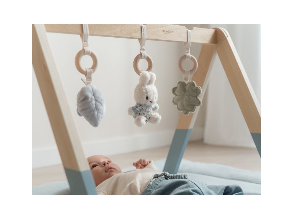 Little Dutch Drevená hrazdička králiček Miffy Lucky Leaves