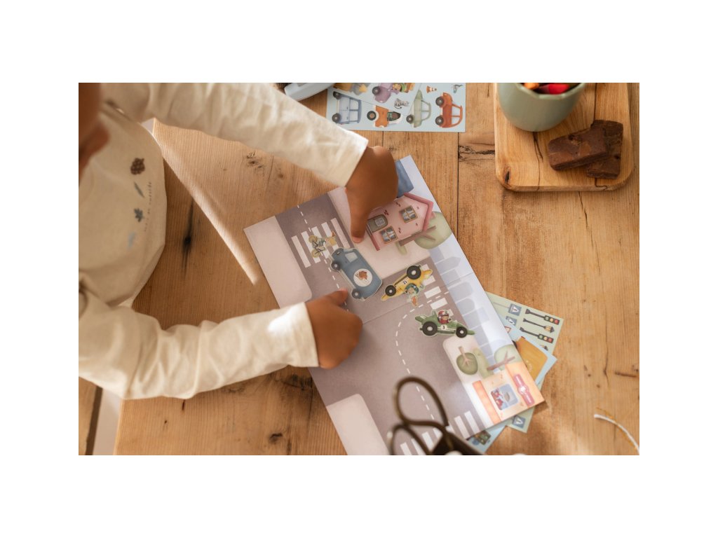 Little Dutch Knižka so samolepkami Doprava Jim