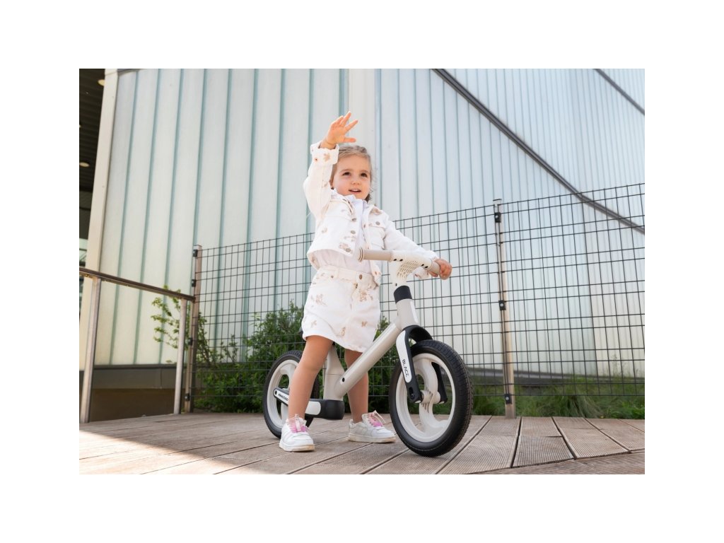 Odrážadlo KikkaBoo Blace Beige