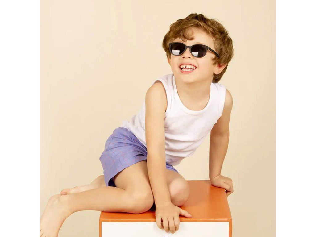 Detské slnečné okuliare KiETLA Wazz 7-12 rokov - Black